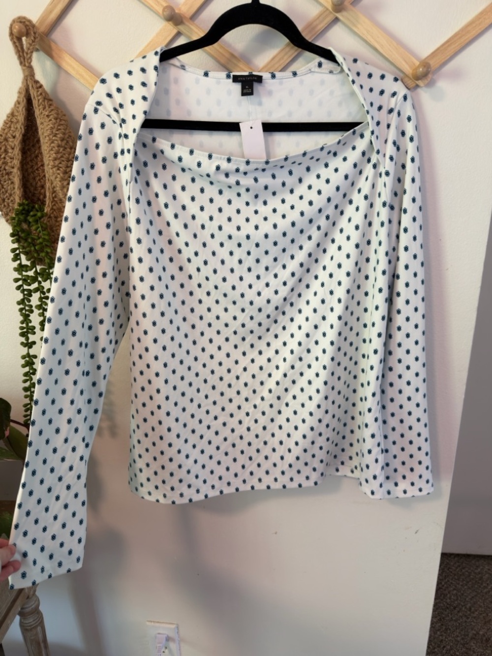 Ann Taylor Square Neck Top XL White Blue Geometric Print